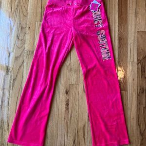 Girls juicy couture hot pink sweatpants! Brand new